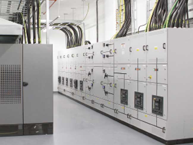 Datacentreuk-switchgear-in-use Data centre switchgear in use